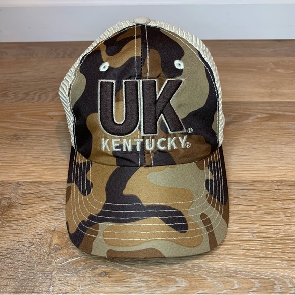 University of Kentucky Wildcats Brown Tan Camo Snapback Trucker Hat - Picture 1 of 11
